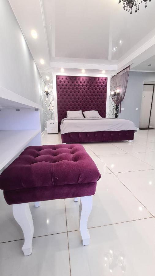 Apartaments On Prospekt Mira 35 Krywyj Rih Exterior foto