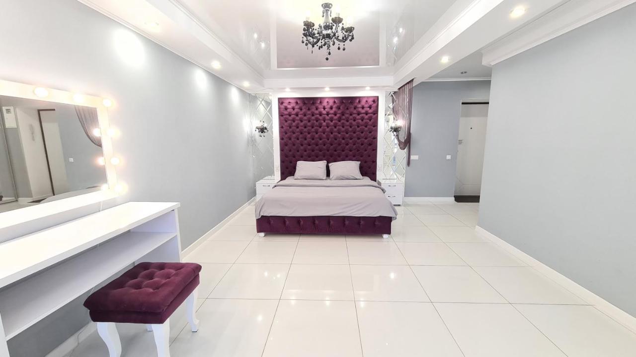 Apartaments On Prospekt Mira 35 Krywyj Rih Exterior foto