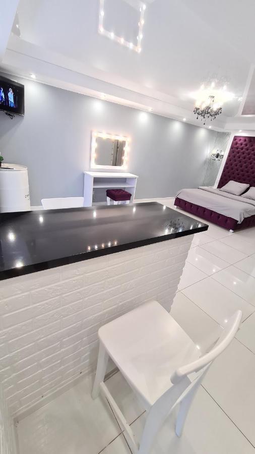 Apartaments On Prospekt Mira 35 Krywyj Rih Exterior foto