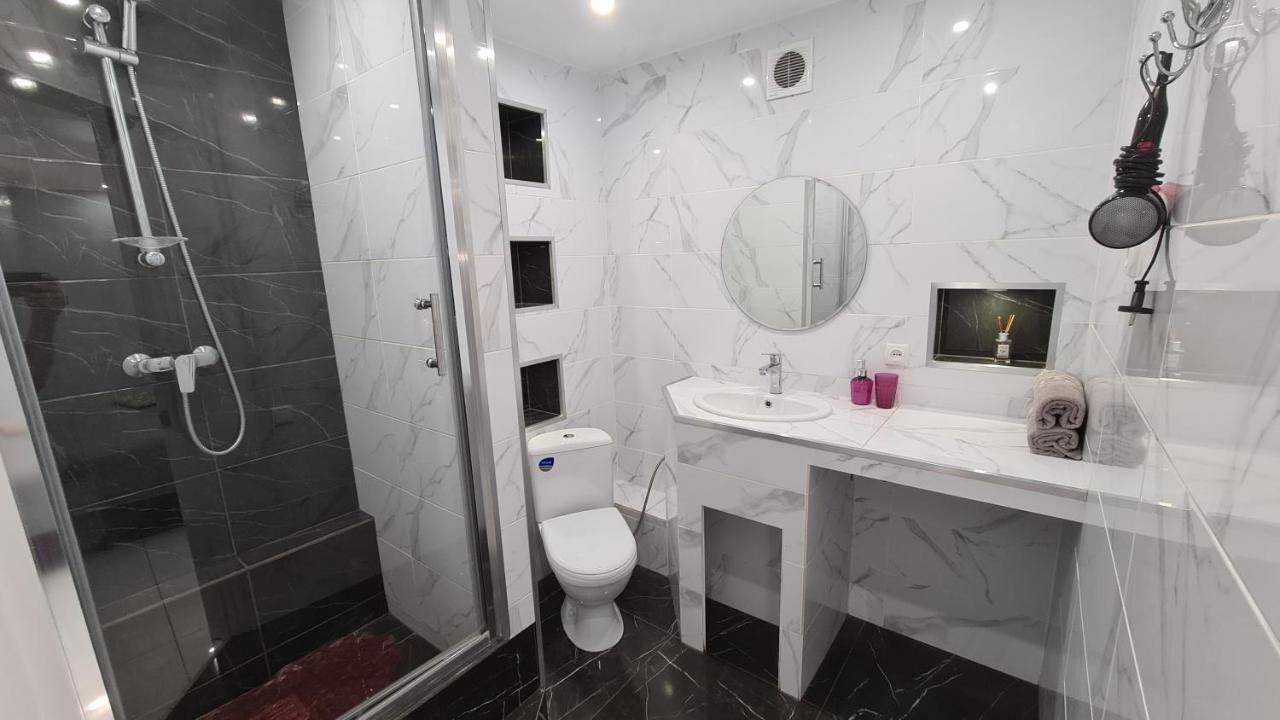Apartaments On Prospekt Mira 35 Krywyj Rih Exterior foto