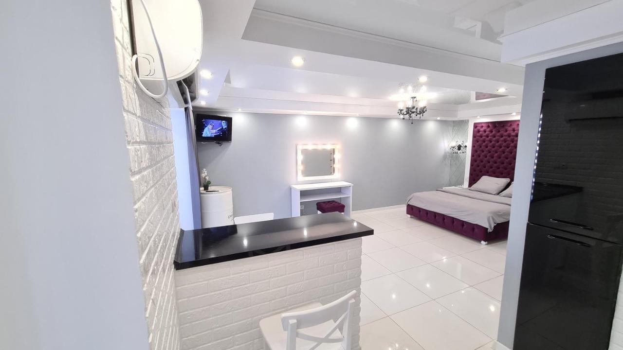 Apartaments On Prospekt Mira 35 Krywyj Rih Exterior foto