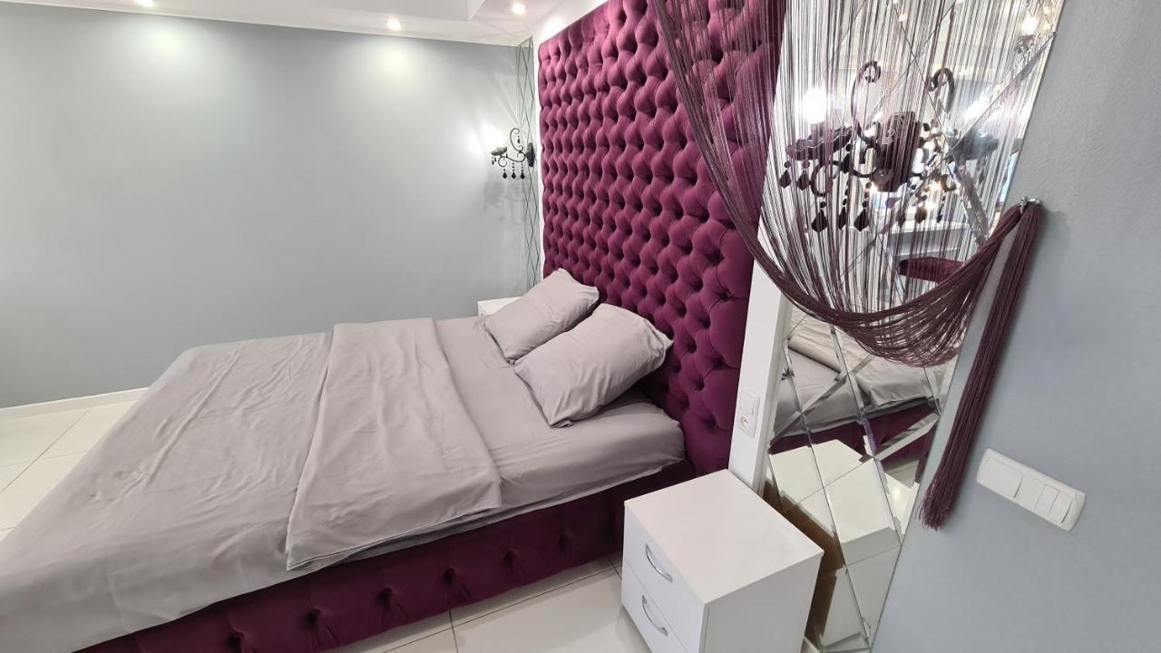 Apartaments On Prospekt Mira 35 Krywyj Rih Exterior foto